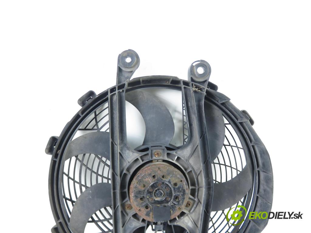 BMW 3 Touring (E46) KOMBI 2002 0,00 330 xd - M57 D30 (306D1) 2926,00 ventilátor chladič PODNEBÍ / VODA 6904768