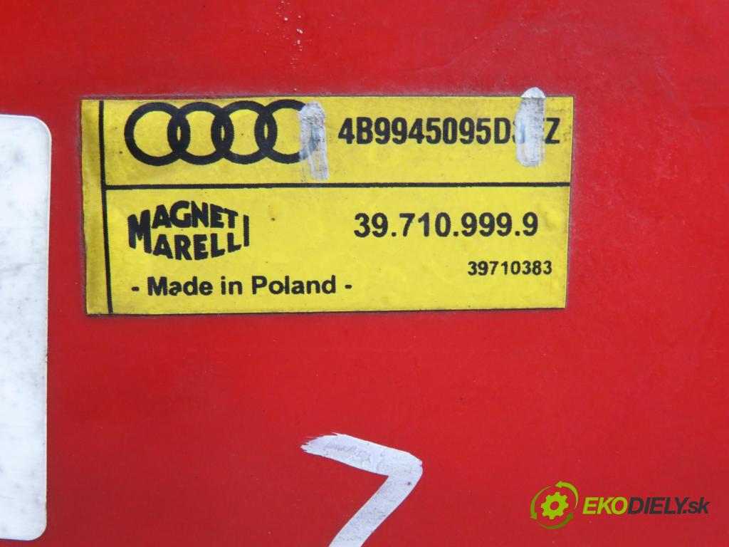 AUDI A6 Avant (4B5, C5) KOMBI 1999 121,00 2.4 - ARJ 2393,00 Svetlo ľavé zadné 4B9945095D