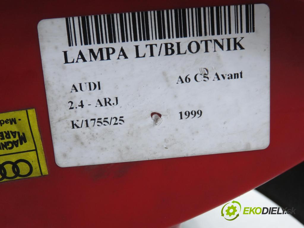 AUDI A6 Avant (4B5, C5) KOMBI 1999 121,00 2.4 - ARJ 2393,00 Svetlo ľavé zadné 4B9945095D
