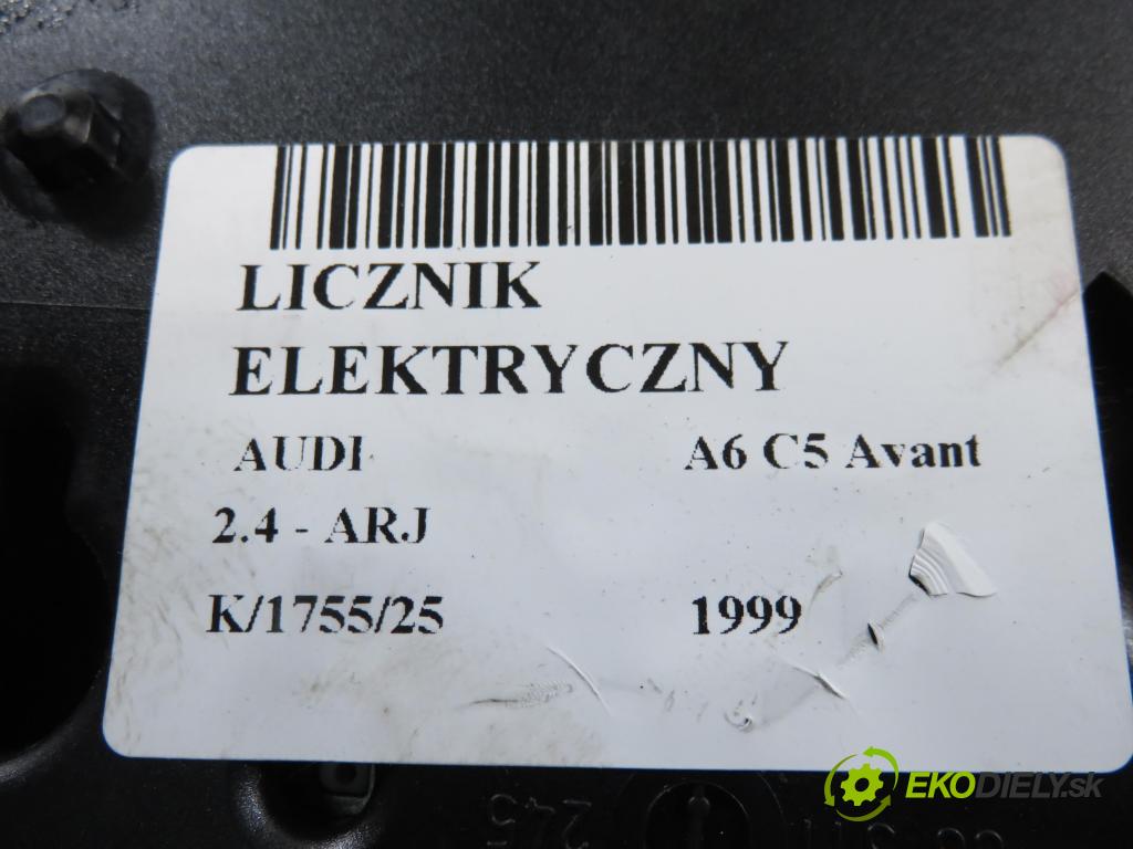 AUDI A6 Avant (4B5, C5) KOMBI 1999 121,00 2.4 - ARJ 2393,00 prístrojovka elektrický 4B0919860P