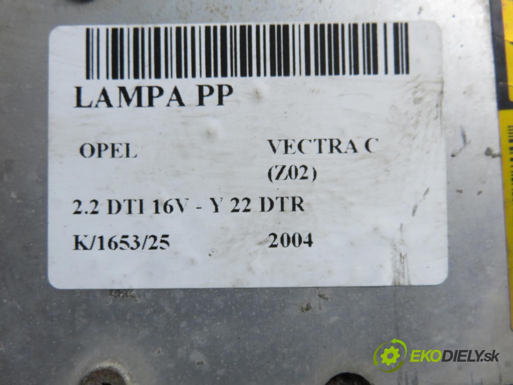 OPEL VECTRA C (Z02) LIFTBACK 2004 92,00 2.2 DTI 16V 125 - Y 22 DTR 2172,00 Svetlo PP