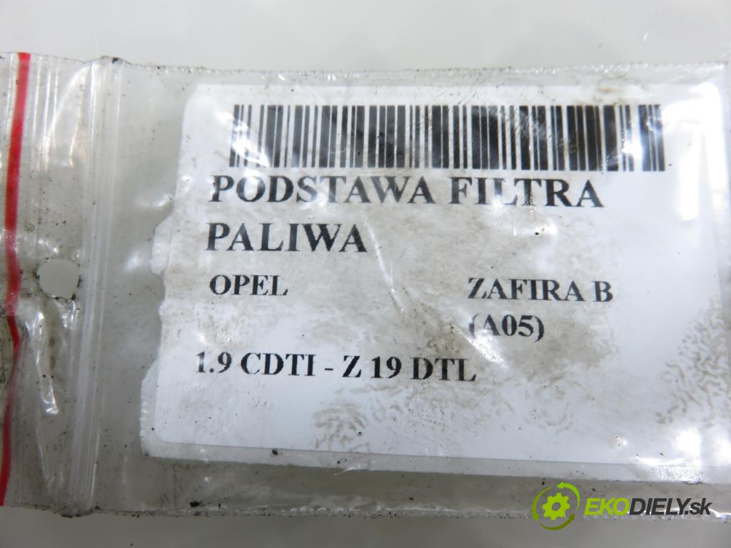 OPEL ZAFIRA B (A05) MINIVAN 2006 74,00 1.9 CDTI 8V 101 - Z 19 DTL 1910,00 Obal filtra paliva 13204107