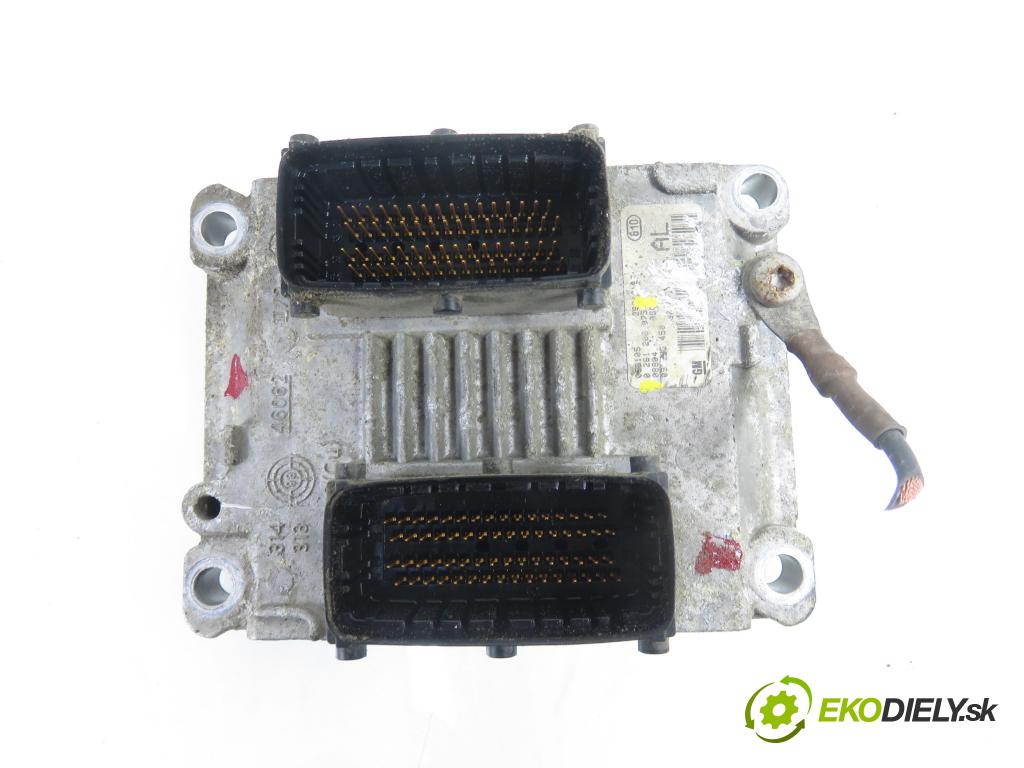 OPEL AGILA (A) (H00) HB 2000 55,00 1.2 16V - Z 12 XE 1199,00 Riadiaca jednotka Motor 0261206075