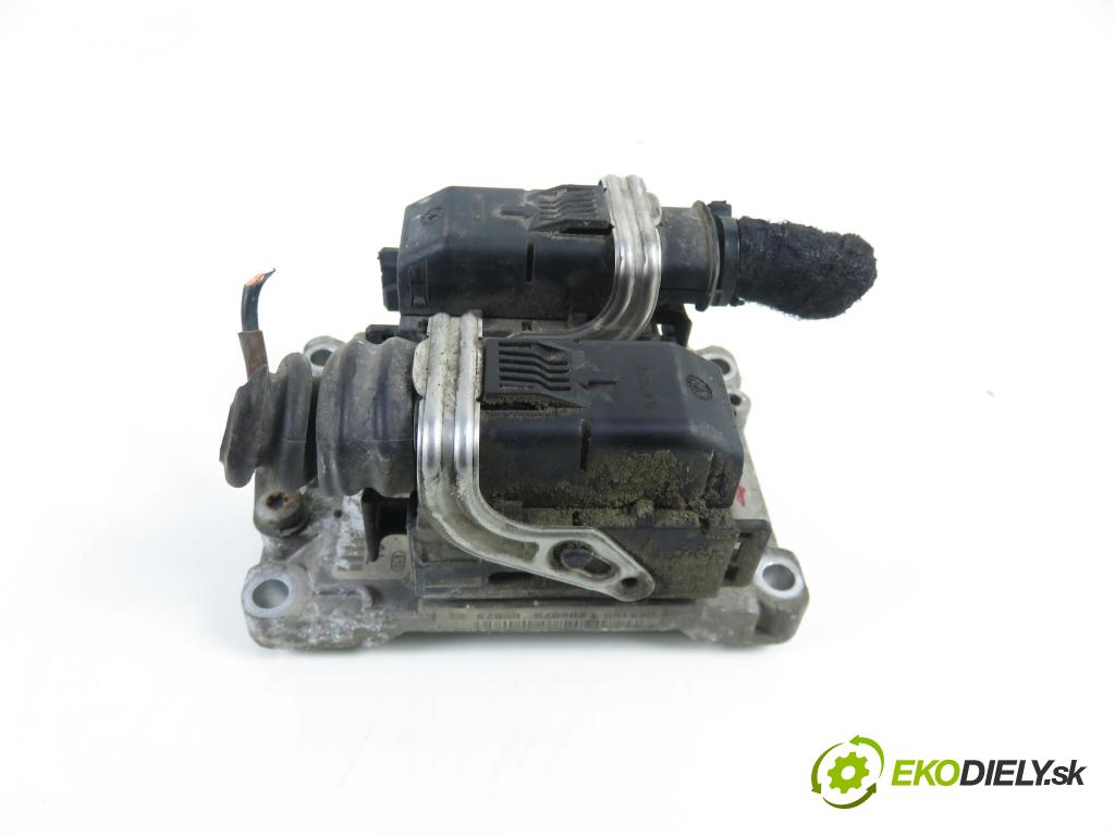 OPEL AGILA (A) (H00) HB 2000 55,00 1.2 16V - Z 12 XE 1199,00 Riadiaca jednotka Motor 0261206075