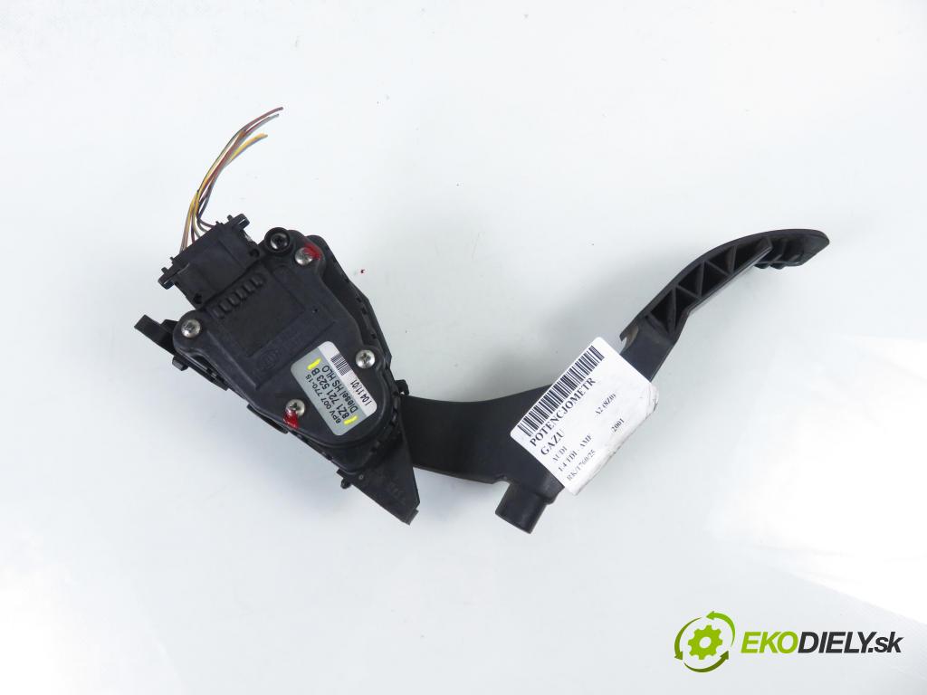 AUDI A2 (8Z0) HB 2001 55,00 1.4 TDI - AMF 1422,00 Potenciometer plynu 8Z1721523B (Potenciometer plynového pedálu)