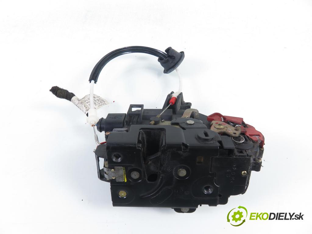 AUDI A2 (8Z0) HB 2001 55,00 1.4 TDI - AMF 1422,00 zámok PTE 8Z0839016D