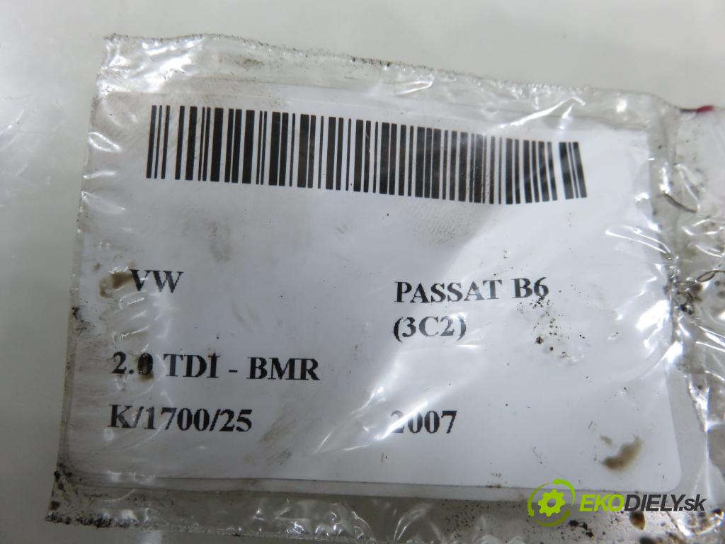 VW PASSAT B6 (3C2) SEDAN 2007 125,00 2.0 TDI - BMR 1968,00 Vstrekovač 03G130073T (Vstrekovač paliva)