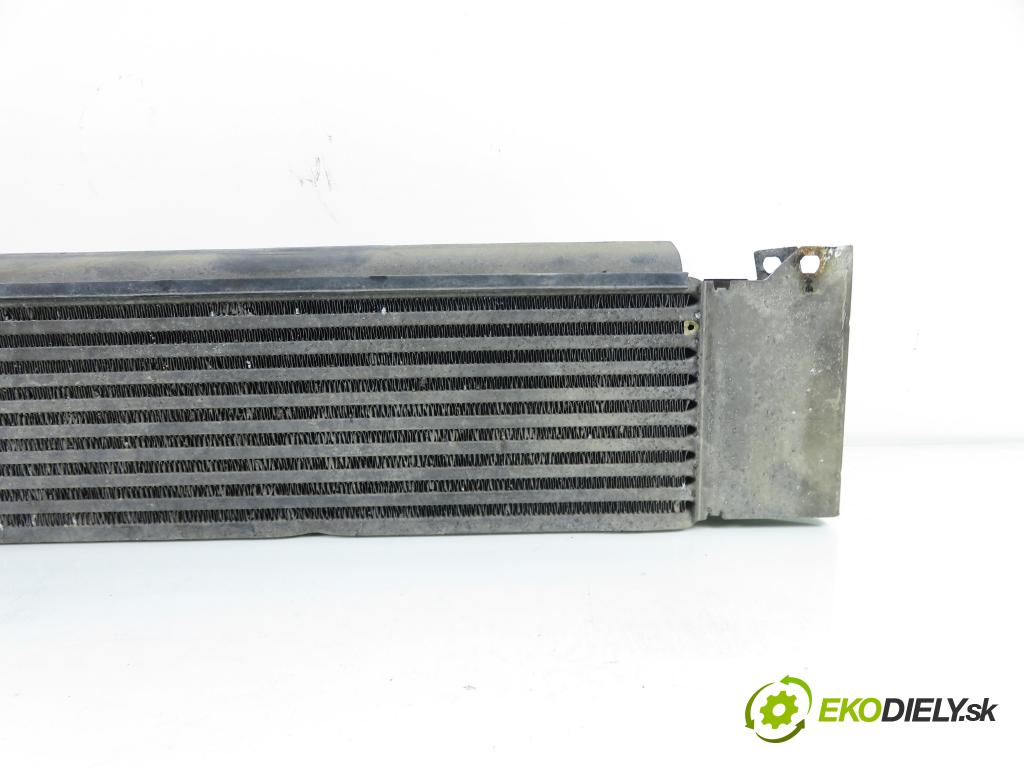 PEUGEOT BOXER Skrzynia FURGON 2007 88,00 2.2 HDi 120 - 4HU (P22DTE) 2198,00 chladič intercooler 1347700080