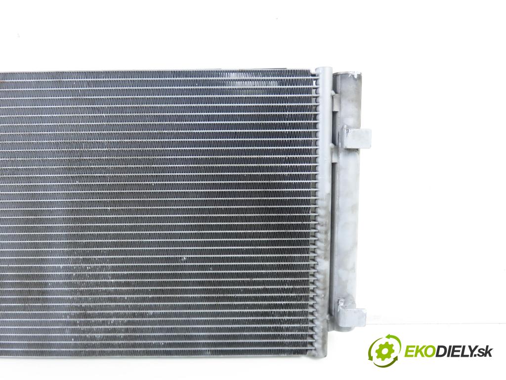 RENAULT MASTER III Platforma / podwozie (EV, HV, UV) KABINA/PLATFORMA 2015 0,00 2.3 dCi 165 FWD - M9T 700 2298,00 chladič klimatizace 940158 (Chladič klimatizace)