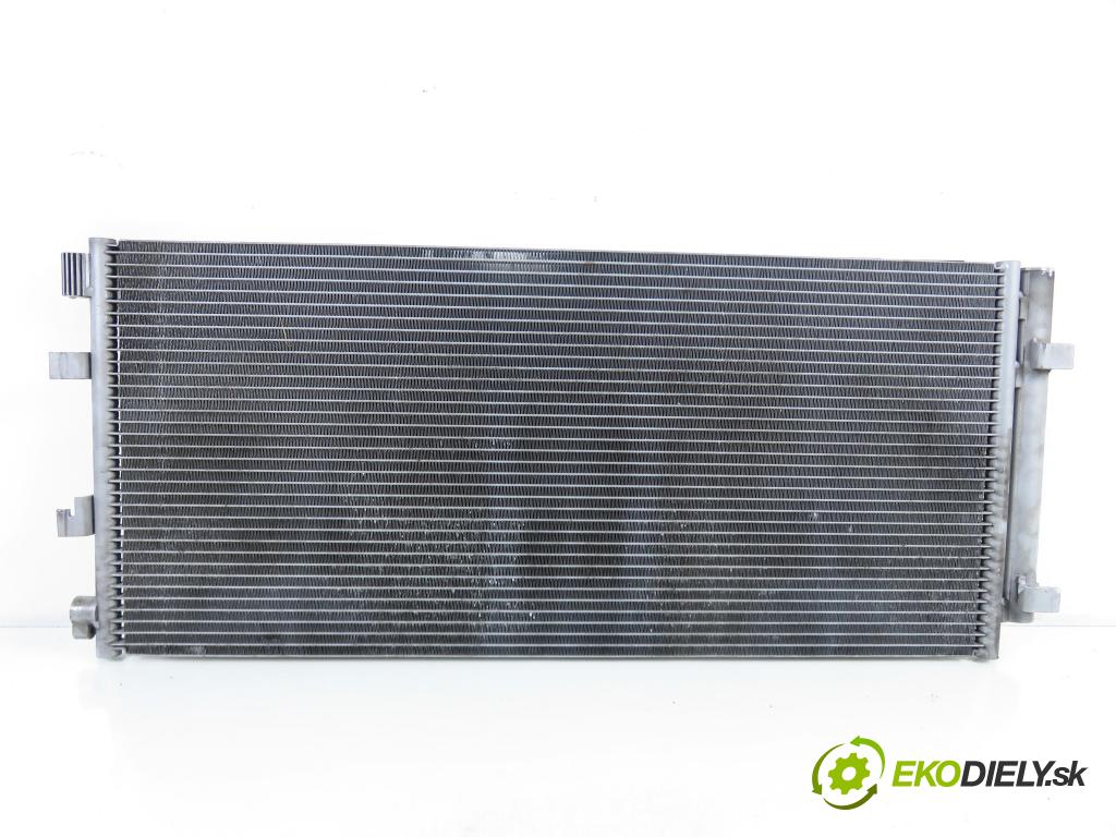 RENAULT MASTER III Platforma / podwozie (EV, HV, UV) KABINA/PLATFORMA 2015 0,00 2.3 dCi 165 FWD - M9T 700 2298,00 chladič klimatizace 940158 (Chladič klimatizace)