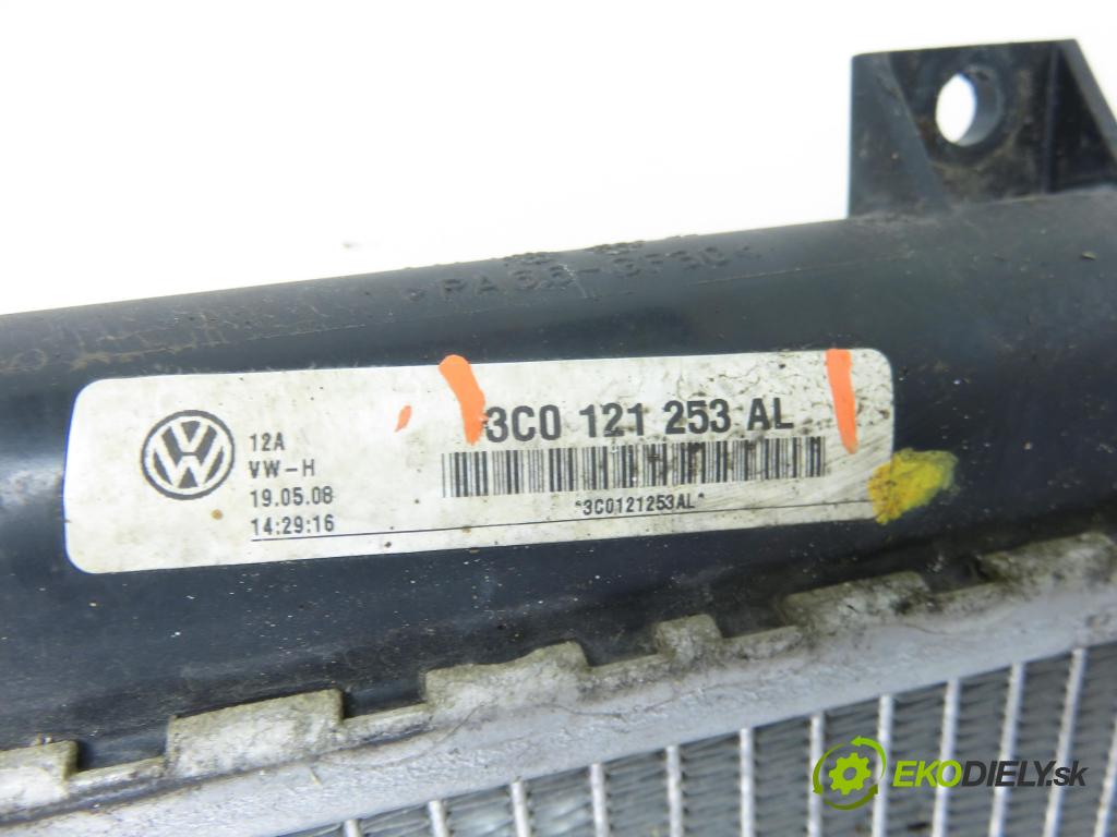 VW PASSAT B6 (3C2) SEDAN 2007 125,00 2.0 TDI - BMR 1968,00 chladič vody 3C0121253AL