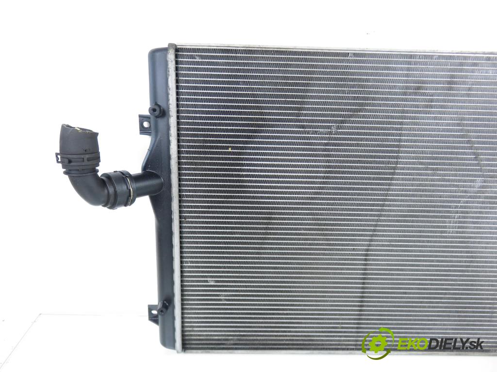 VW PASSAT B6 (3C2) SEDAN 2007 125,00 2.0 TDI - BMR 1968,00 chladič vody 3C0121253AL