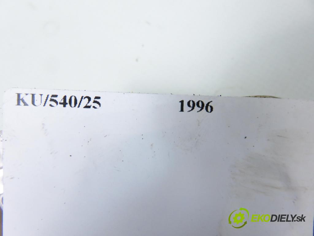 NISSAN PRIMERA Hatchback (P10) SEDAN 1996 66,00 1.6 - GA16DS 1597,00 chladič vody 