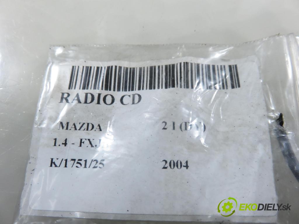 MAZDA 2 (DY) HB 2004 59,00 1.4 - FXJA 1388,00 RADIO CD 3M7118K876CC