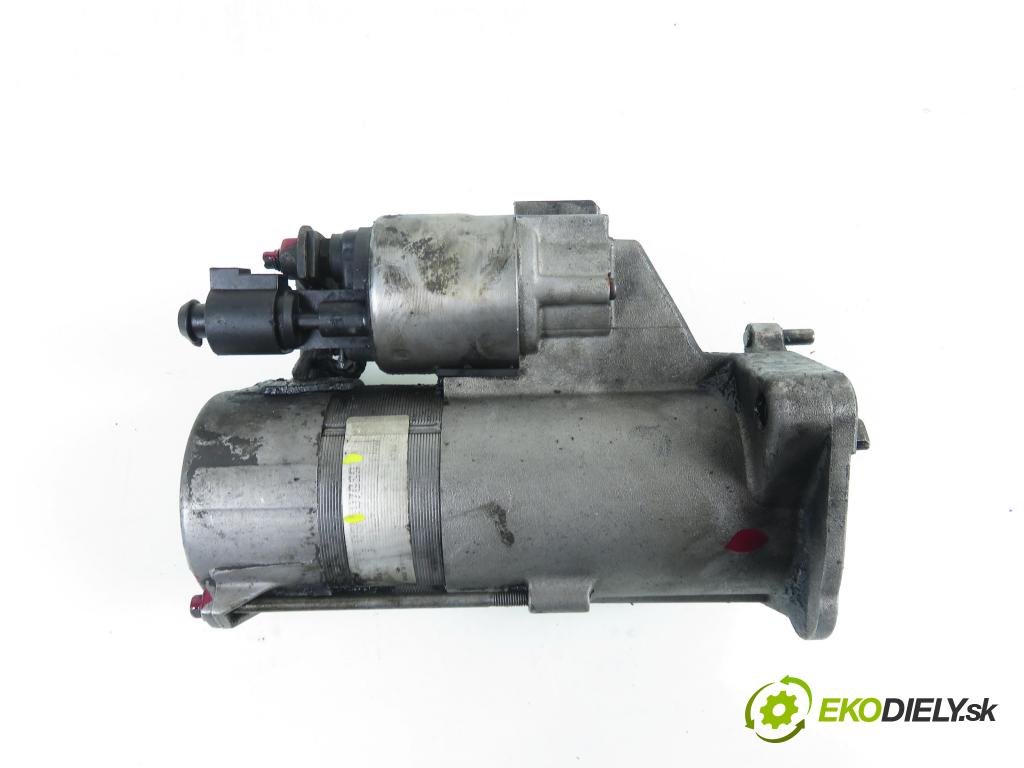 AUDI A4 (8E2, B6) SEDAN 2004 96,00 1.9 TDI PD 130 1896,00 Štartér D7GS9 (Štartér)