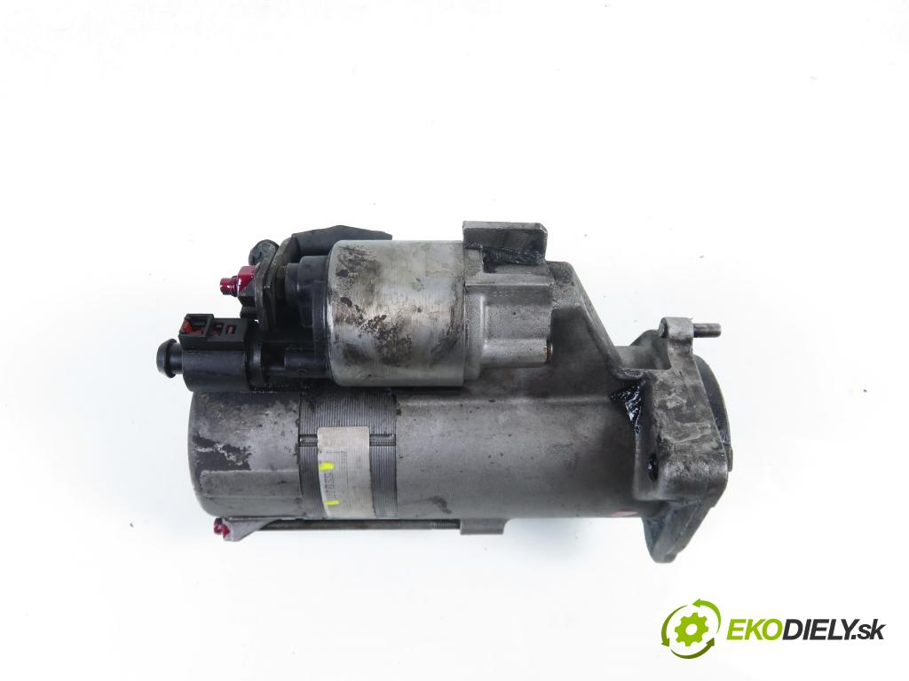 AUDI A4 (8E2, B6) SEDAN 2004 96,00 1.9 TDI PD 130 1896,00 Štartér D7GS9 (Štartér)