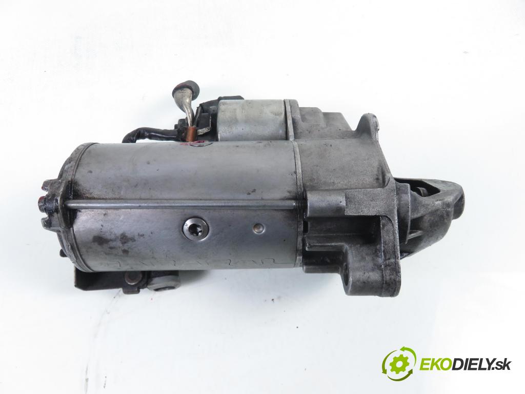 VW PASSAT B5.5 (3B3) SEDAN 2003 96,00 1.9 TDI - AWX 1896,00 Štartér  (Štartér)