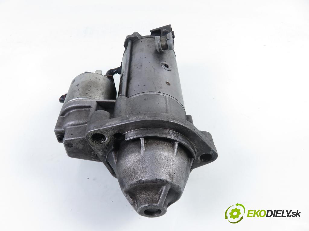 VW PASSAT B5.5 (3B3) SEDAN 2003 96,00 1.9 TDI - AWX 1896,00 Štartér  (Štartér)