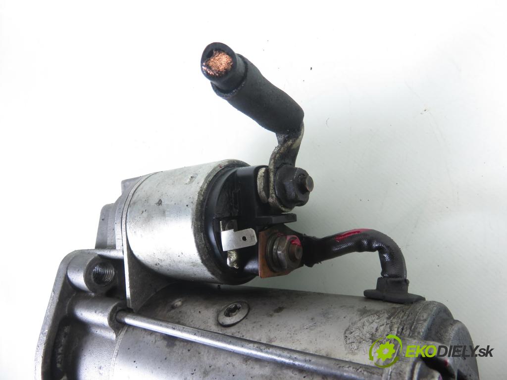 VW PASSAT B5.5 (3B3) SEDAN 2003 96,00 1.9 TDI - AWX 1896,00 Štartér  (Štartér)