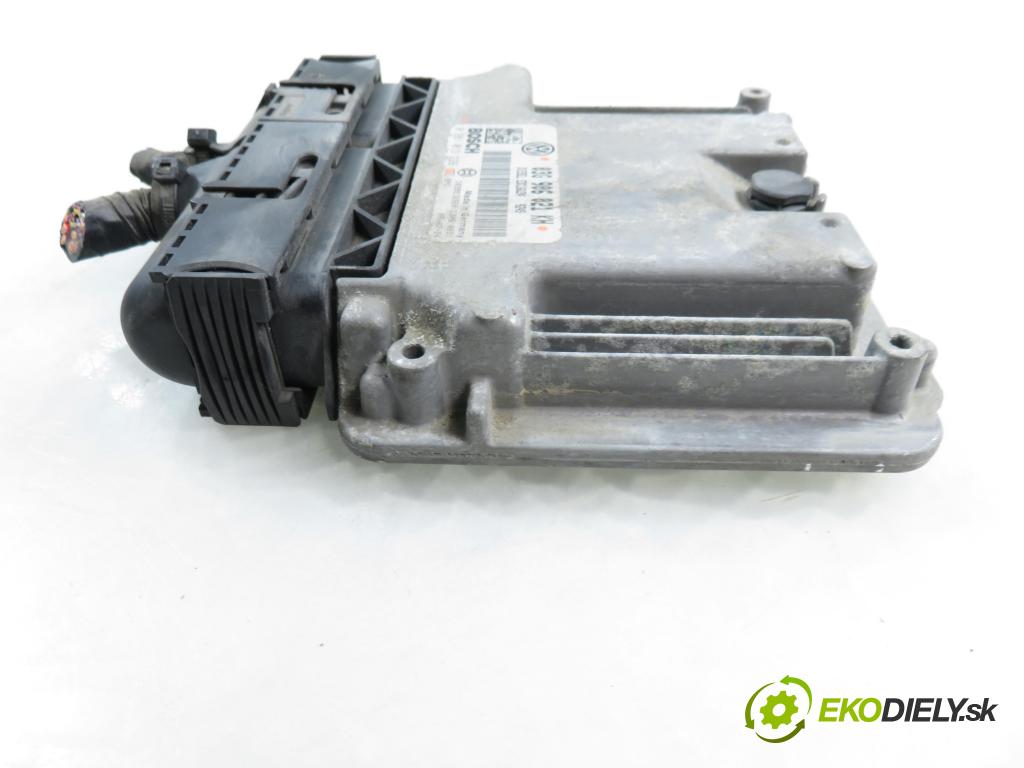 VW GOLF V (1K1) HB 2007 77,00 1.9 TDI - BXE 1896,00 Riadiaca jednotka Motor 03G906021KH ; 0281013226