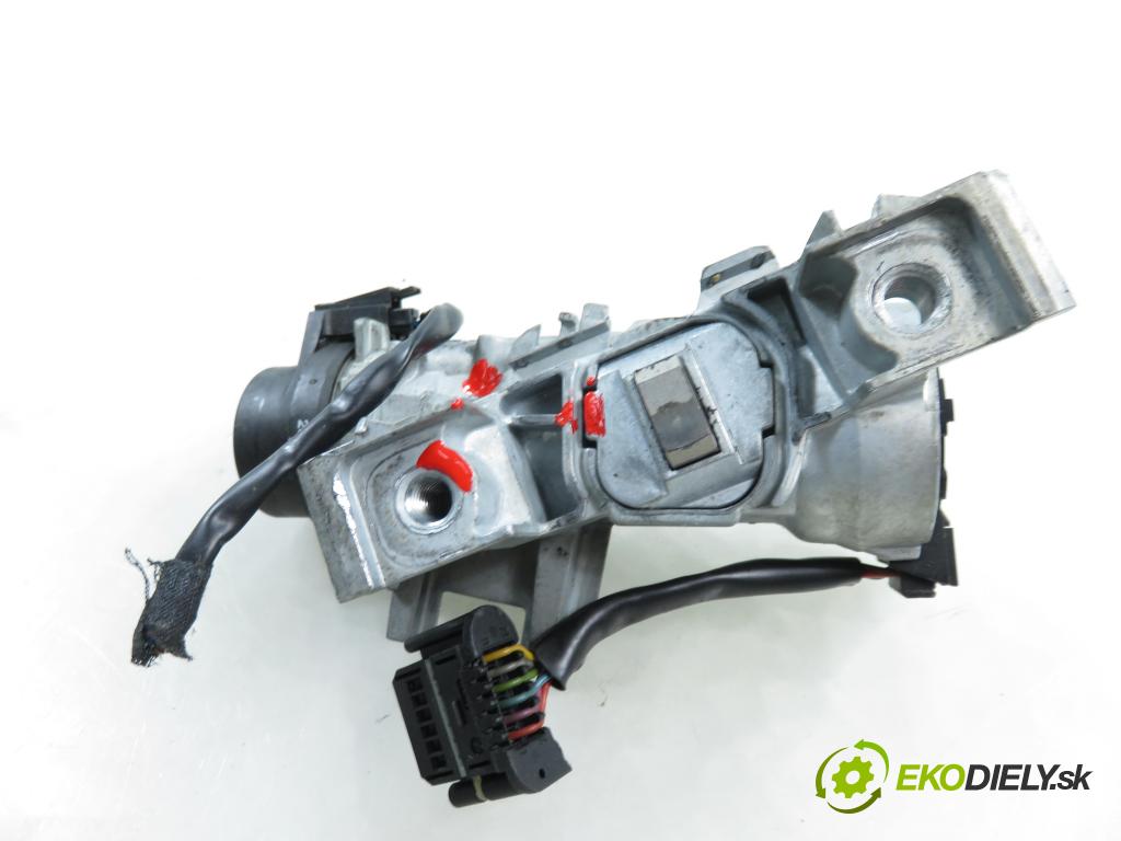 VW GOLF V (1K1) HB 2007 77,00 1.9 TDI - BXE 1896,00 spinačka 1K0905865 ; 1K0905851B (Spínacia skrinka)