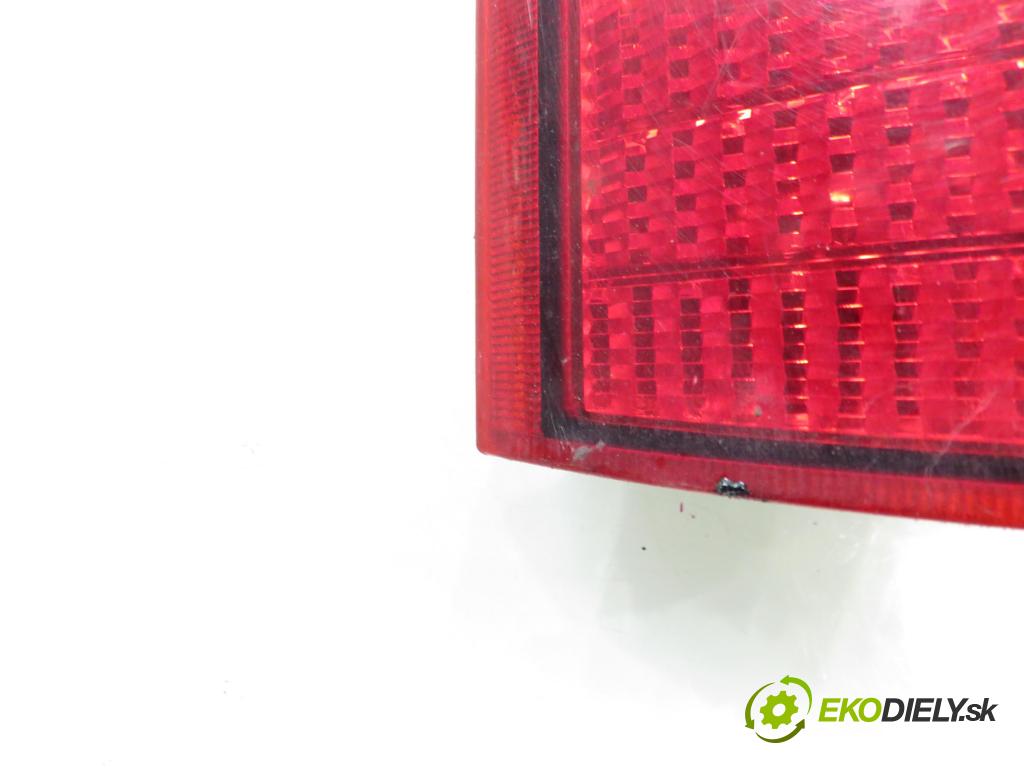 FIAT PANDA (169_) HB 2008 51,00 1.3 D Multijet 4x4 - 188 A8.000 1248,00 Svetlo ľavé zadné 17042008 ; 280201