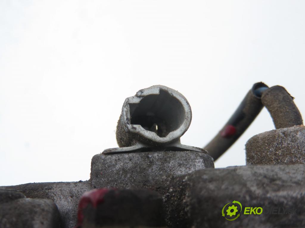 SUBARU FORESTER (SG_) KOMBI 2006 92,00 2.0 AWD 125 - EJ201 1994,00 pumpa servočerpadlo  (Servočerpadlo)