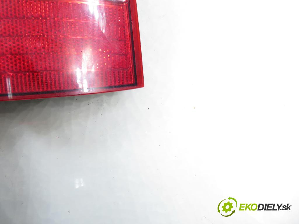 FIAT PANDA (169_) HB 2008 51,00 1.3 D Multijet 4x4 - 188 A8.000 1248,00 Svetlo pravé zadné 280202