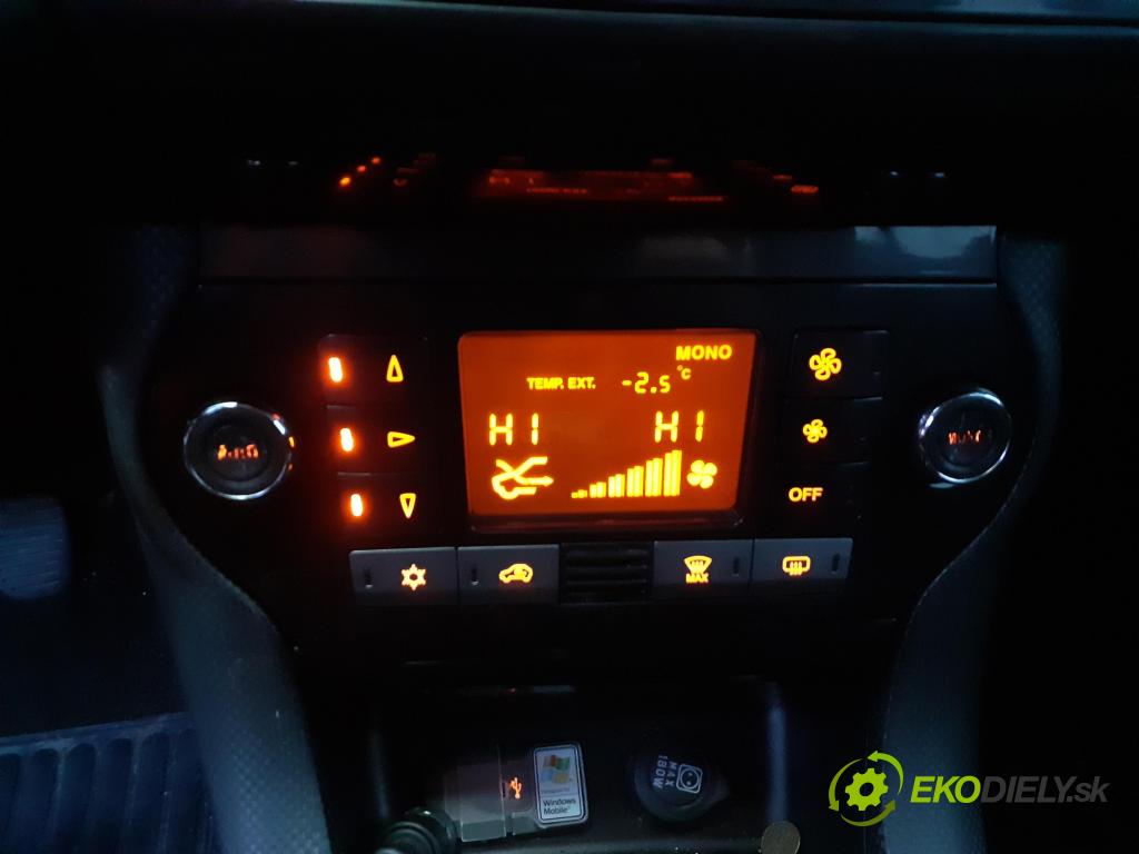 FIAT BRAVO II (198_) HB 2006 77,00 1.6 D Multijet - 198 A3.000 1598,00 Panel kúrenia KLIMATRONIK 735480365