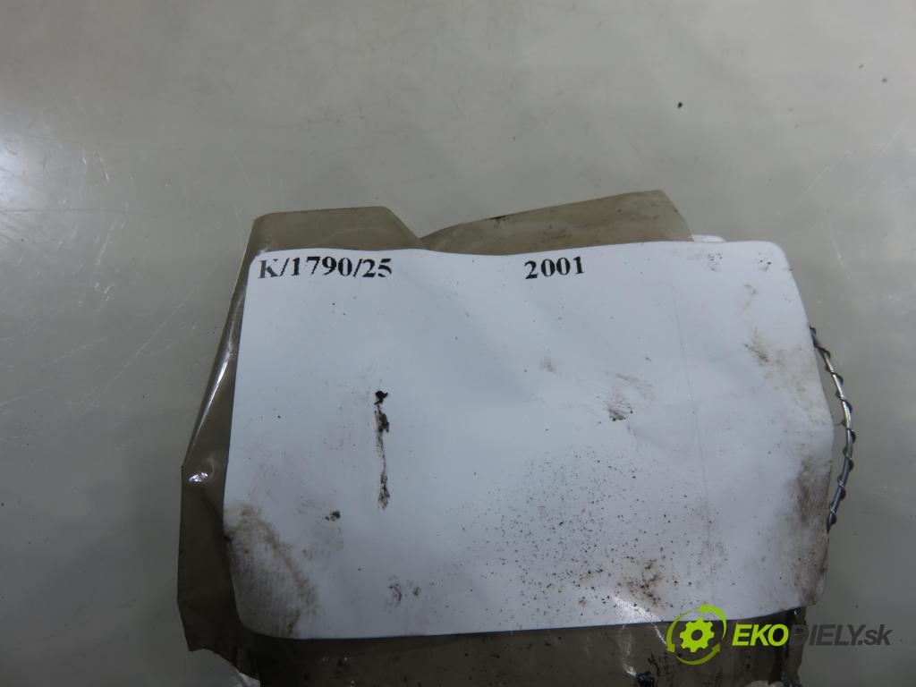 SEAT TOLEDO II (1M2) SEDAN 2001 74,00 1.6 - AKL 1595,00 KOMPRESOR: klimatizácie 1J0820803K (Kompresor klimatizácie)