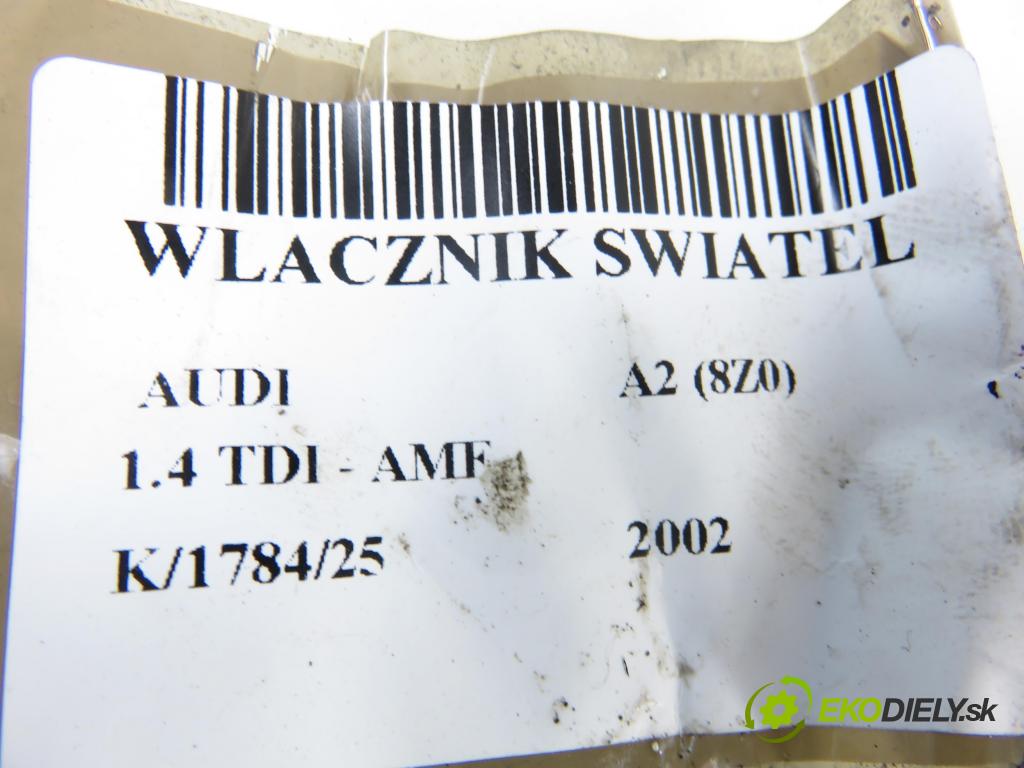 AUDI A2 (8Z0) HB 2002 55,00 1.4 TDI - AMF 1422,00 přepínač světla 8Z1941531D