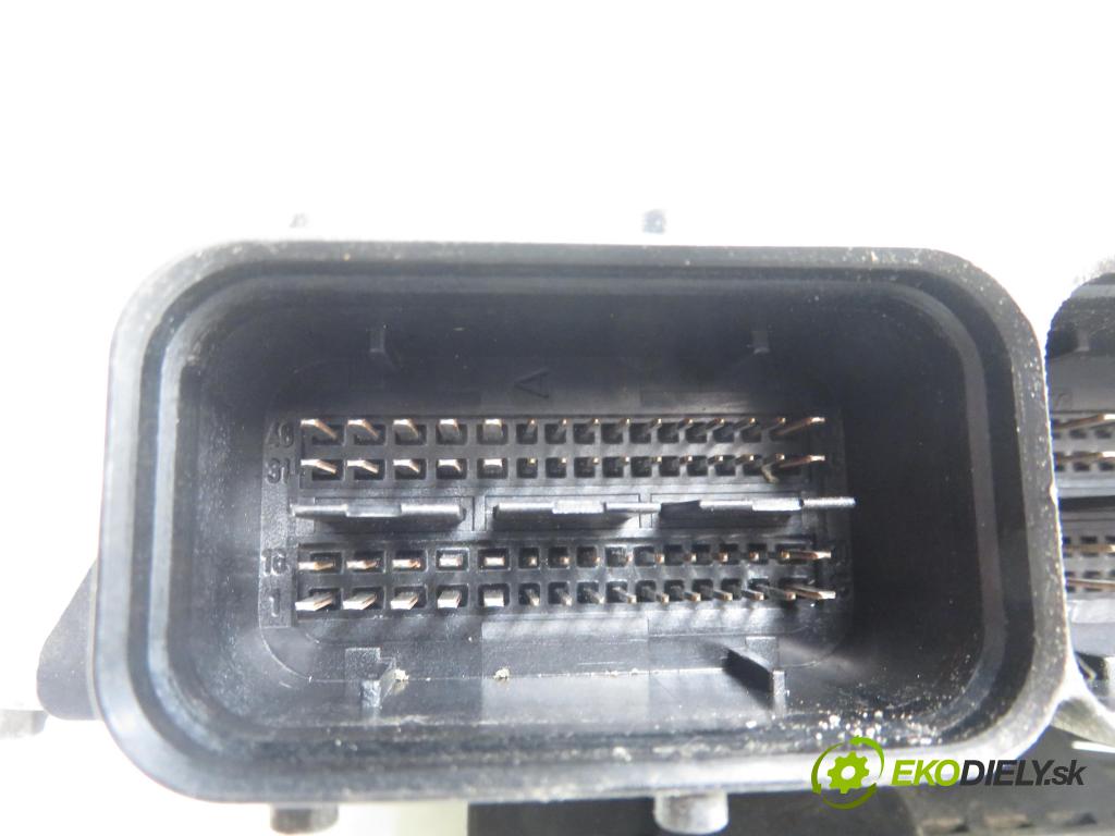 FIAT BRAVO II (198_) HB 2006 77,00 1.6 D Multijet - 198 A3.000 1598,00 Riadiaca jednotka Motor 51829421 ; 0281015401