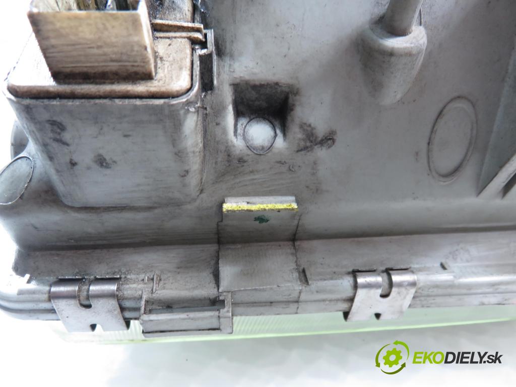 VW LT 28-46 II Platforma / podwozie (2DC, 2DF, 2DG, 2DL, 2DM) KABINA/PLATFORMA 1999 75,00 2.5 TDI - AHD 2461,00 Svetlo PP 2D1941016