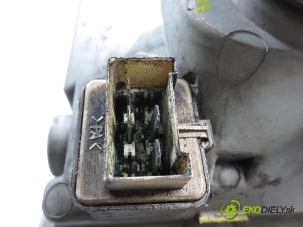 VW LT 28-46 II Platforma / podwozie (2DC, 2DF, 2DG, 2DL, 2DM) KABINA/PLATFORMA 1999 75,00 2.5 TDI - AHD 2461,00 Svetlo PP 2D1941016