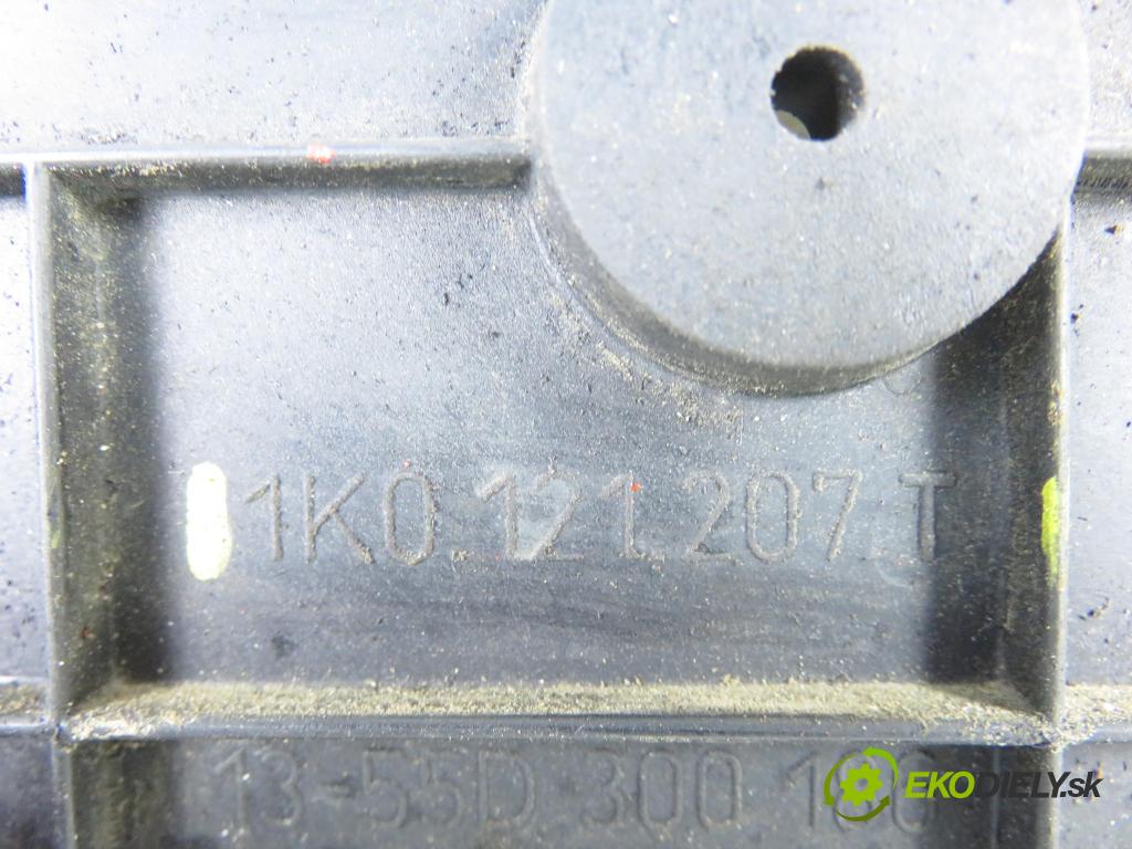 VW GOLF V (1K1) HB 2007 77,00 1.9 TDI - BXE 1896,00 ventilátor chladič PODNEBÍ / VODA 1K0121207T