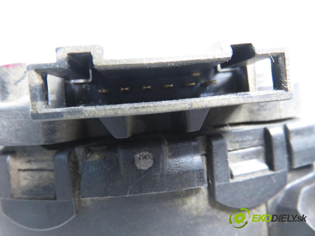 AUDI A2 (8Z0) HB 2002 55,00 1.4 TDI - AMF 1422,00 Potenciometer plynu 8Z1721523D ; 6PV00777015 (Potenciometer plynového pedálu)