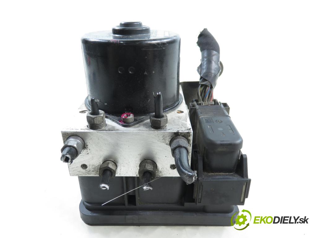 FORD FOCUS II (DA_, HCP) HB 2005 85,00 1.8 TDCi 115 - KKDA 1753,00 pumpa ABS 10096001193 ; 8M512B373AA ; 10039933304 (Pumpa ABS)