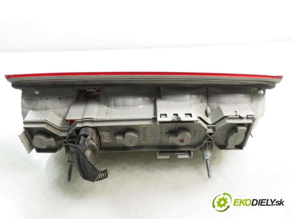FORD TRANSIT CONNECT (P65_, P70_, P80_) KOMBIVAN 2008 81,00 1.8 TDCi - RWPA 1753,00 světlo pravé zadní 2T1413N412AB