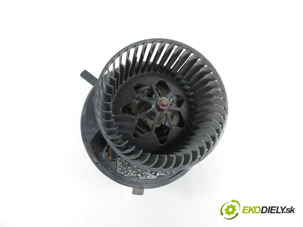 VW GOLF V (1K1) HB 2007 77,00 1.9 TDI - BXE 1896,00 ventilátor větráku 3C182015J ; 3C0907521B