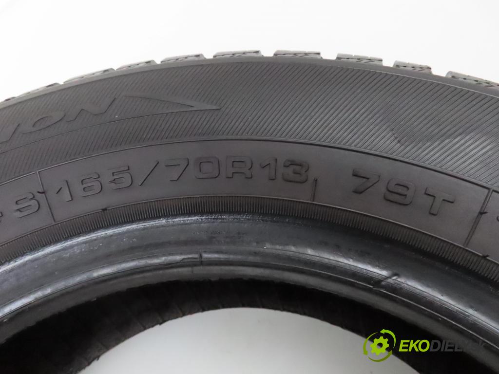 2015 PNEUMATIKY: / PNEUMATIKA: ZIMA: