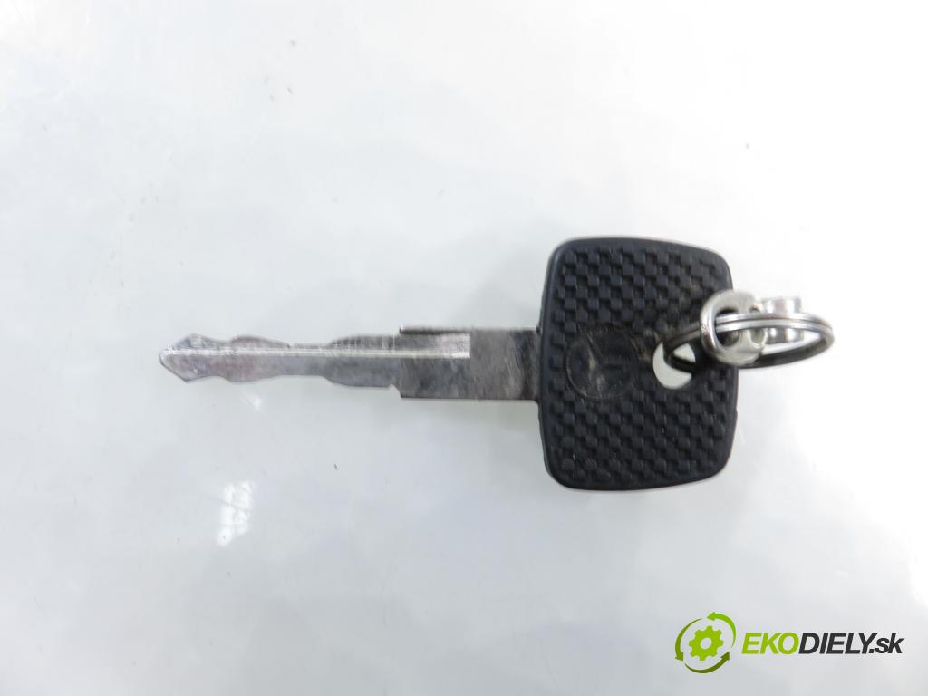 VW LT 28-46 II Platforma / podwozie (2DC, 2DF, 2DG, 2DL, 2DM) KABINA/PLATFORMA 1999 75,00 2.5 TDI - AHD 2461,00 spinačka 9014600104 (Spínacia skrinka)