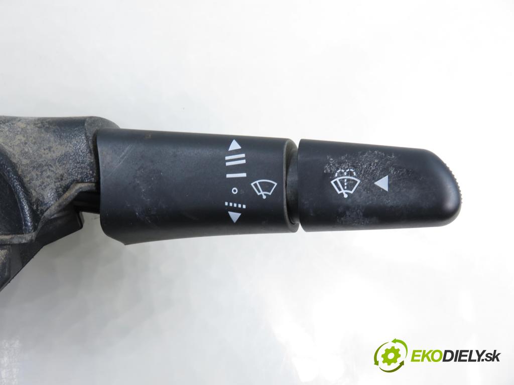 VW LT 28-46 II Platforma / podwozie (2DC, 2DF, 2DG, 2DL, 2DM) KABINA/PLATFORMA 1999 75,00 2.5 TDI - AHD 2461,00 PAKA/ŘAZENÍ/SADA: