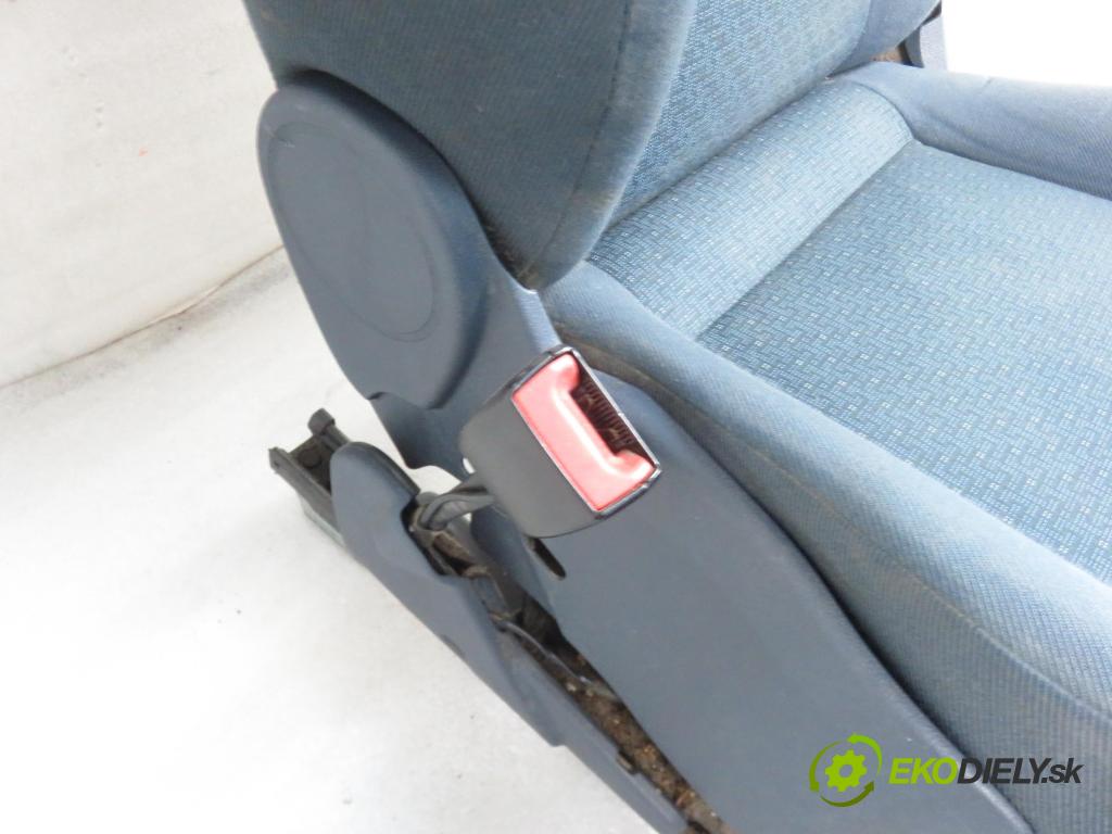FORD GALAXY (WA6) MINIVAN 2006 92,00 1.8 TDCi - QYWA 1753,00 Sedadlo šoféri