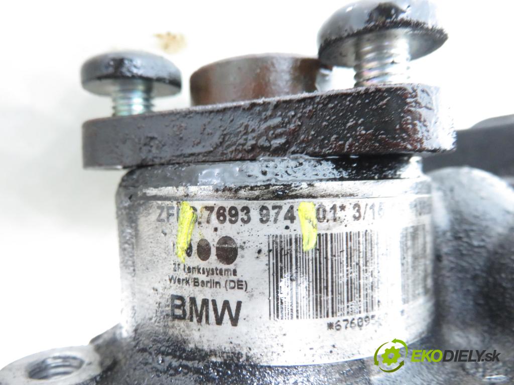 BMW 5 (E60) SEDAN 2006 170,00 530 xd 231 - M57 D30 (306D3) 2993,00 pumpa servočerpadlo 7693974 (Servočerpadlo)