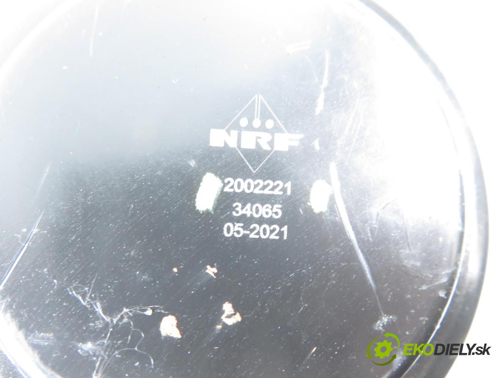VW TRANSPORTER V Skrzynia (7HA, 7HH, 7EA, 7EH) FURGON 2008 75,00 1.9 TDI - BRS 1896,00 ventilátor větráku 2002221