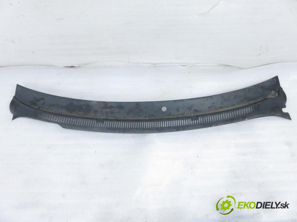 VW TRANSPORTER V Skrzynia (7HA, 7HH, 7EA, 7EH) FURGON 2008 75,00 1.9 TDI - BRS 1896,00 torpédo plast pod čelní okno 7H1819403A (Plast pod čelním sklem)