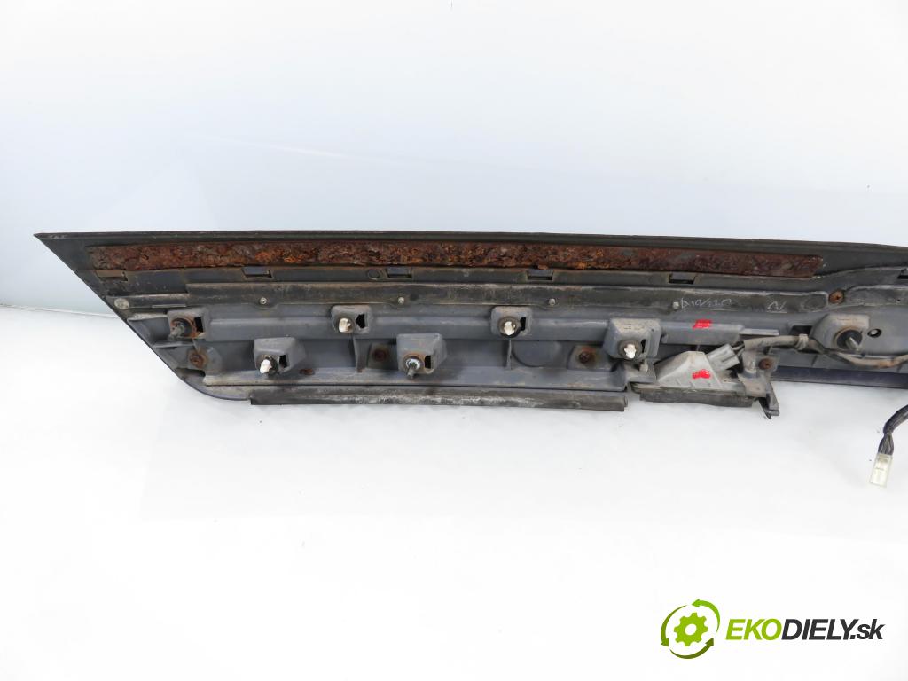 SUBARU FORESTER (SG_) KOMBI 2006 92,00 2.0 AWD 125 - EJ201 1994,00 zadní část - čelo dveří kufr