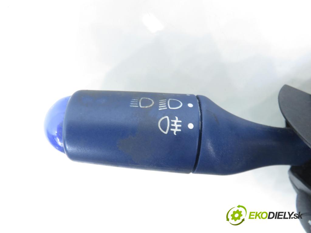 SMART CITY-COUPE (450) HB 2001 30,00 0.8 CDI R3 41 - OM 660.940 799,00 páčka/prepínač 67215001 ; 0001185