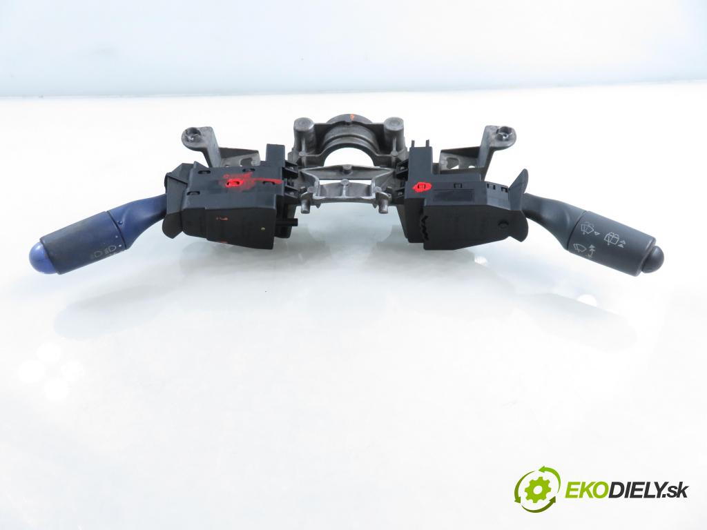 SMART CITY-COUPE (450) HB 2001 30,00 0.8 CDI R3 41 - OM 660.940 799,00 páčka/prepínač 67215001 ; 0001185