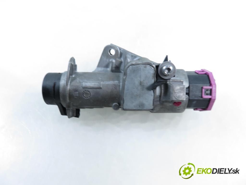 VW TRANSPORTER V Skrzynia (7HA, 7HH, 7EA, 7EH) FURGON 2008 75,00 1.9 TDI - BRS 1896,00 spinačka 4B0905851C (Spínacia skrinka)